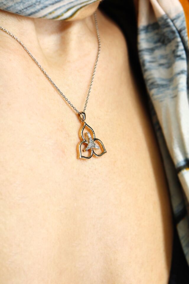 Flower Pırlanta Kolye