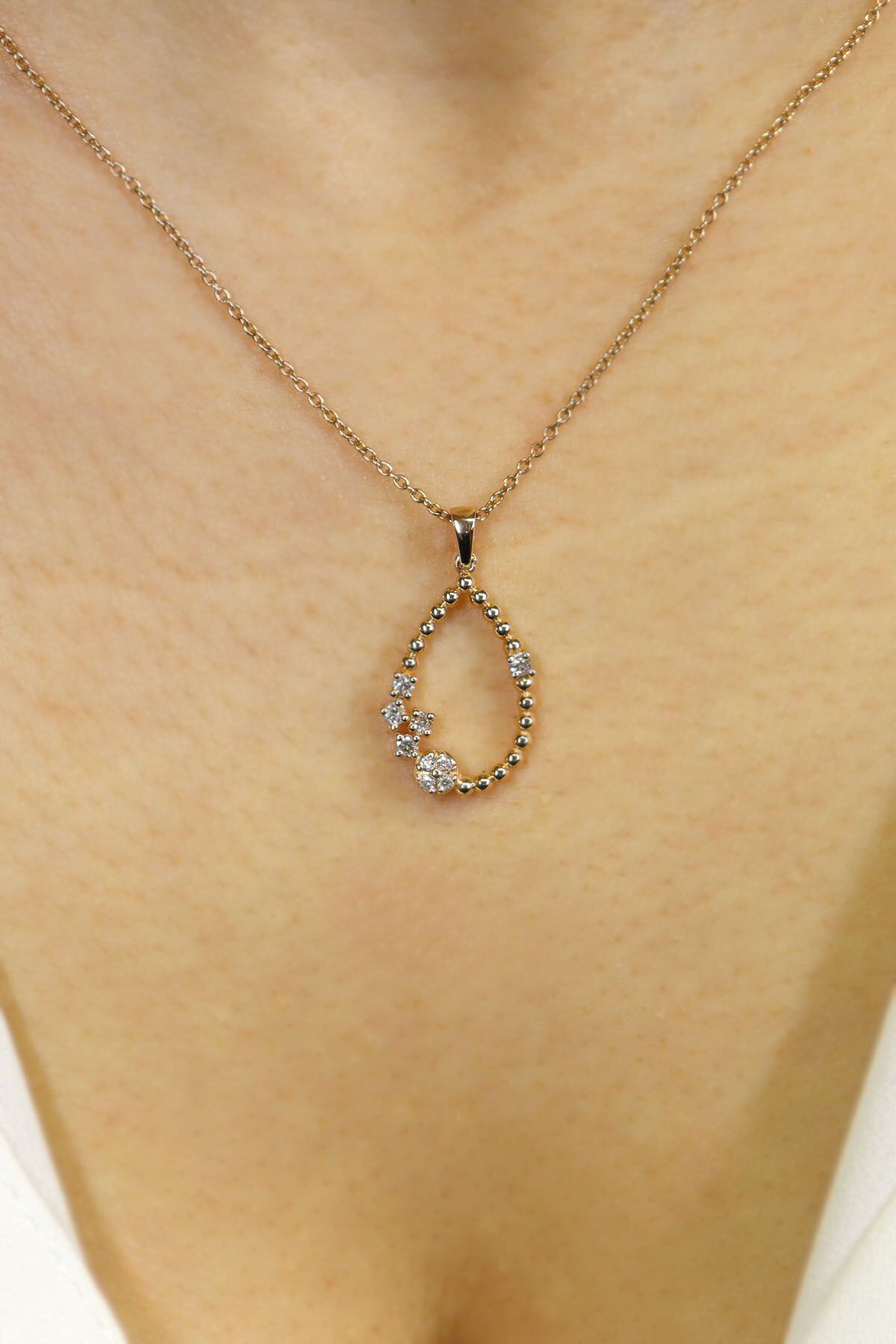 Asimetri Damla Pırlanta Kolye