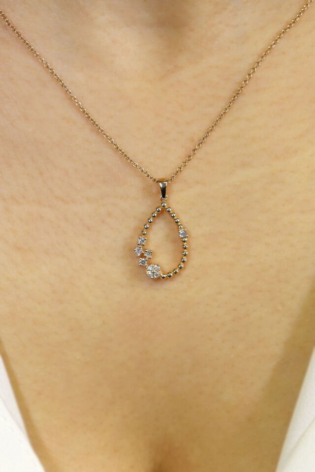 Asimetri Damla Pırlanta Kolye