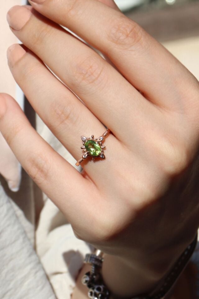 Vintage Yeşil Turmalin & Pırlanta Yüzük