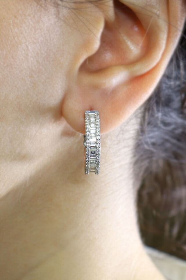 1.60 ct Baget Tamtur Pırlanta Küpe