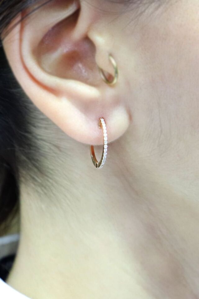 0.10 ct Pırlanta Küpe