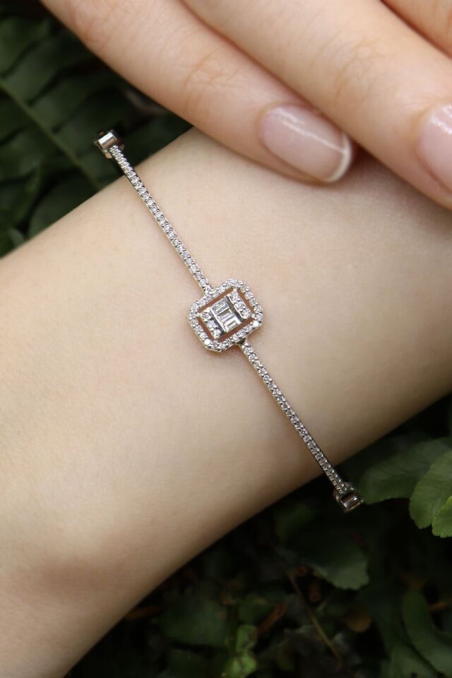 0.40 ct Baget Pırlanta Kelepçe