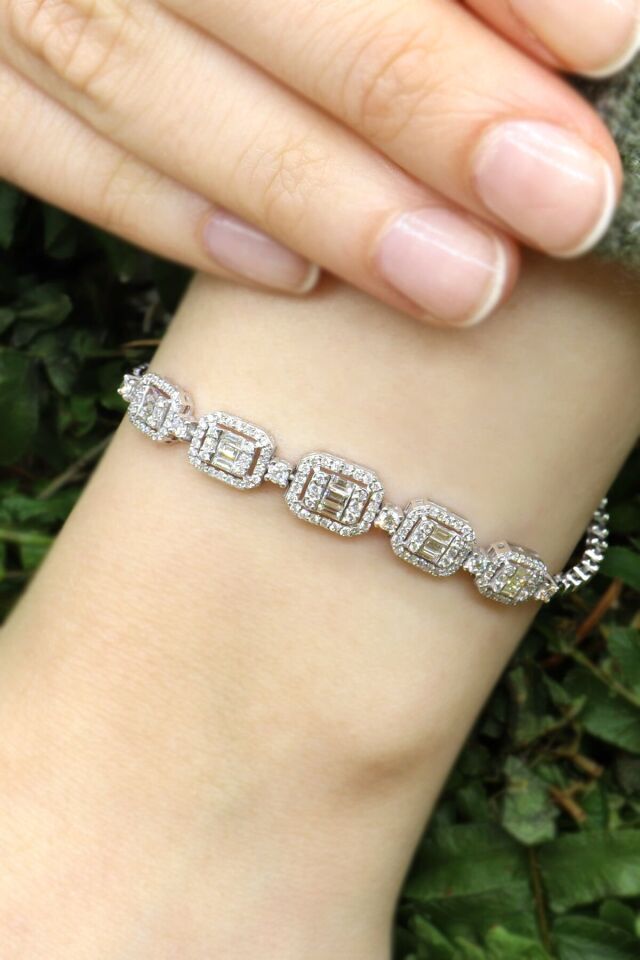 1.60 ct Baget Pırlanta Bileklik