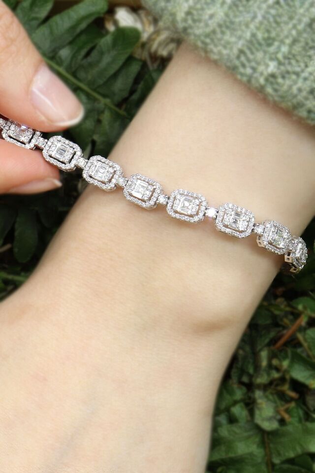 4.60 ct Baget Pırlanta Bileklik