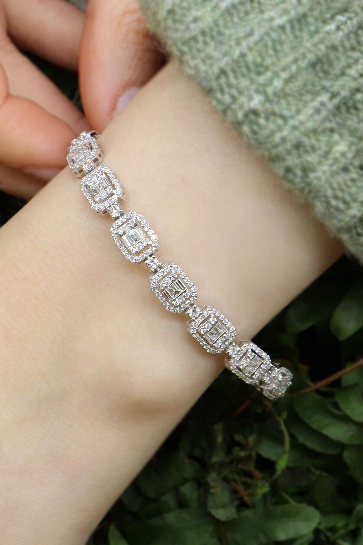 3.55 Ct Baget Pırlanta Bileklik