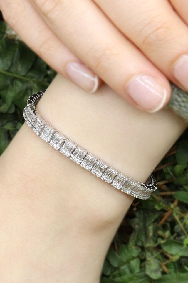 3.60 ct Baget Pırlanta Bileklik