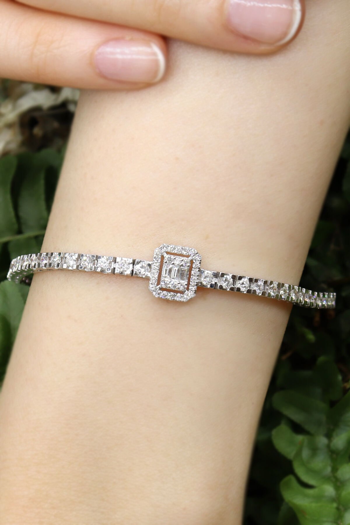 1.60 ct Baget Pırlanta Bileklik