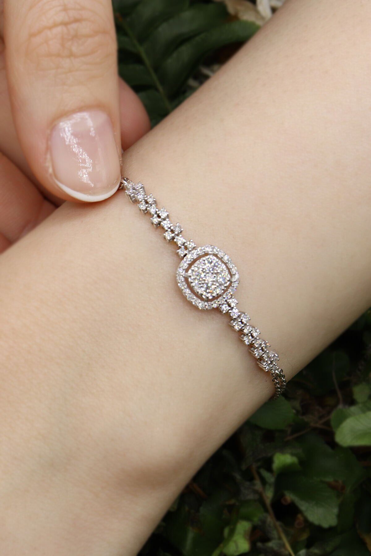 0.60 Ct Coronet Pırlanta Bileklik