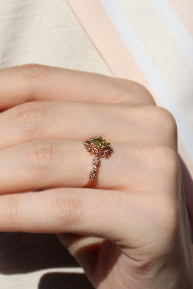 Vintage Yeşil Turmalin & Pırlanta Yüzük