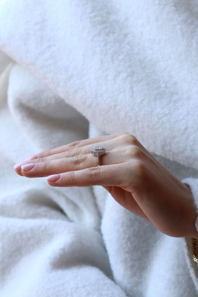 0.50 Ct Baget Pırlanta Yüzük