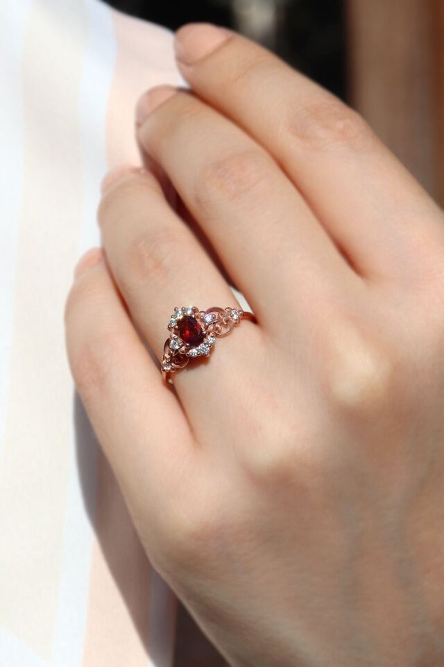 Vintage Garnet & Pırlanta Yüzük