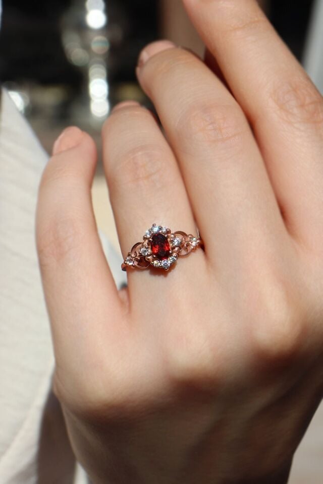 Vintage Garnet & Pırlanta Yüzük