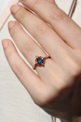 Vintage London Blue & Pırlanta Yüzük