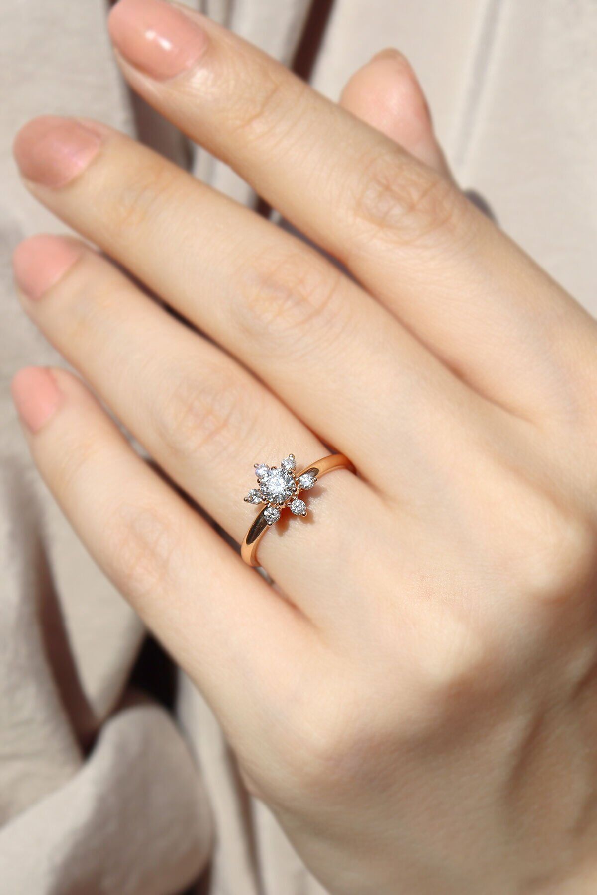 Vintage Lotus Pırlanta Yüzük