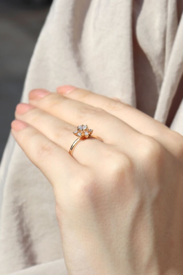 Vintage Lotus Pırlanta Yüzük