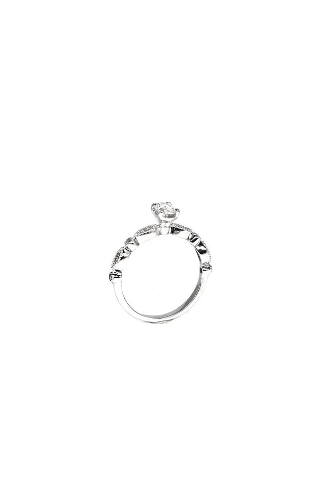 Vintage Oval Pırlanta Yüzük