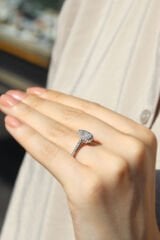 0.38 ct Coronet Damla  Pırlanta Yüzük