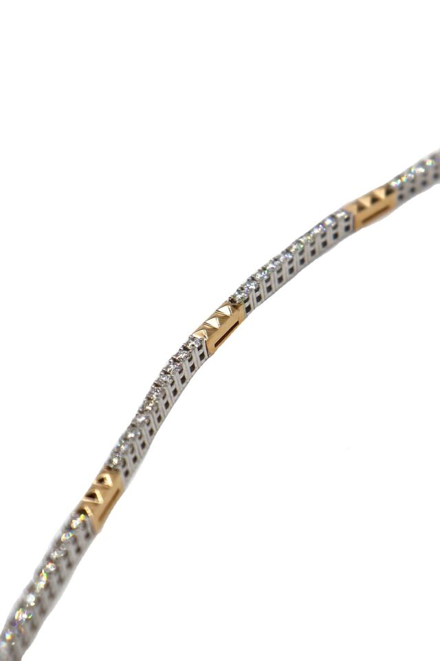 1.70 Ct Piramit Pırlanta Suyolu Bileklik
