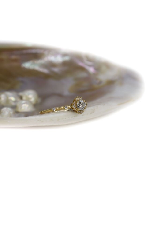 0.45 Ct Lotus Pırlanta Yüzük
