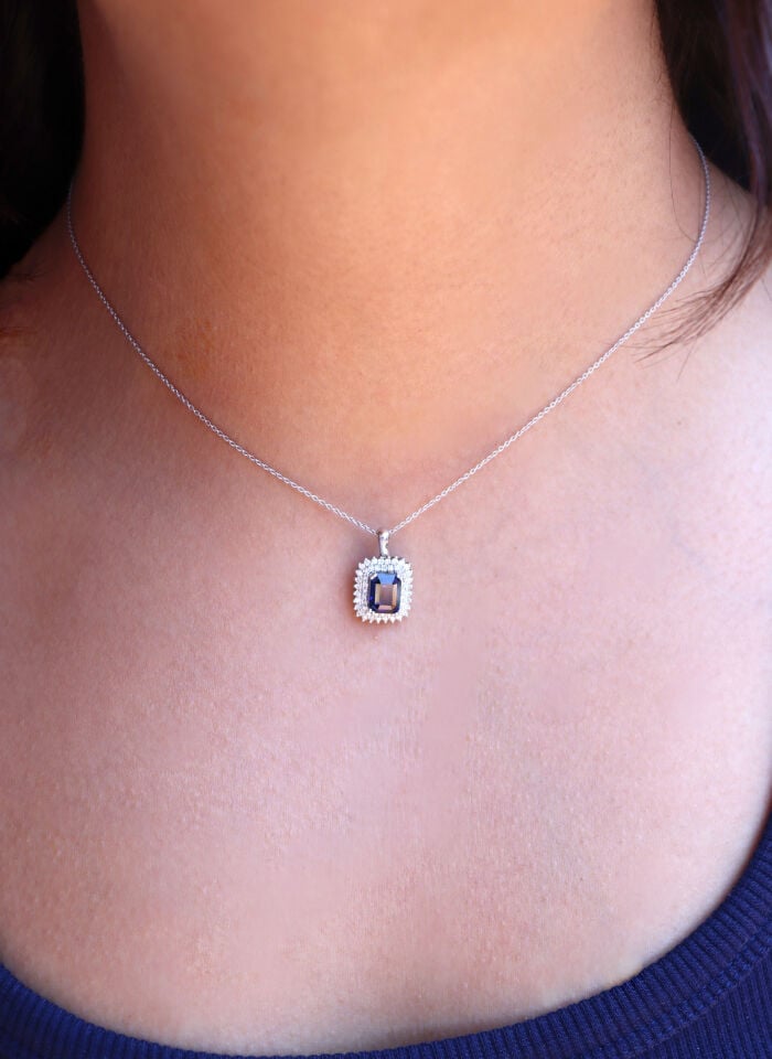 Safir Emerald Pırlanta Kolye
