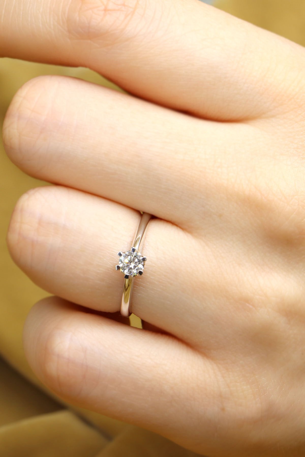 0.30 ct Pırlanta Tektaş Yüzük