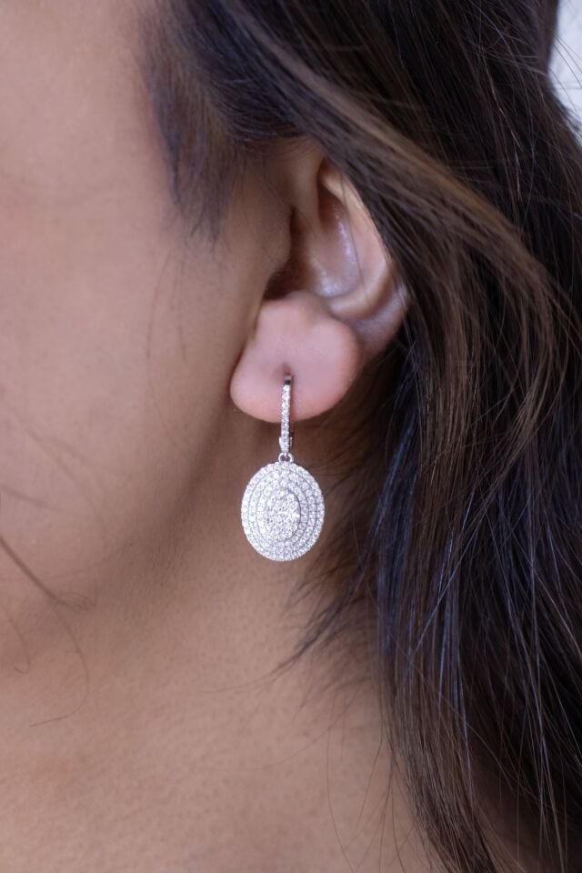 1.30 CT Oval Coronet Pırlanta Küpe