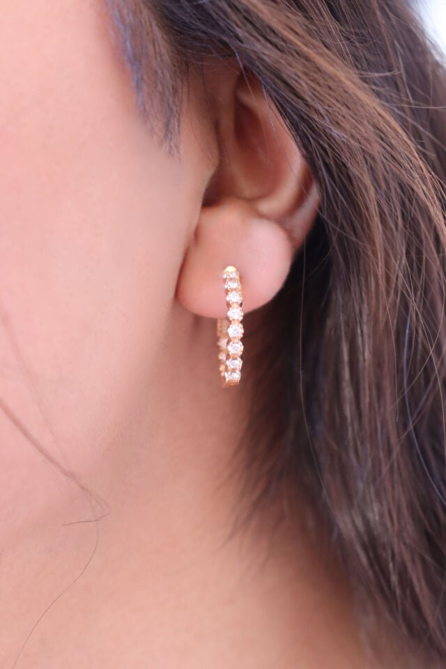 0.55 Ct Pırlanta Petek Küpe