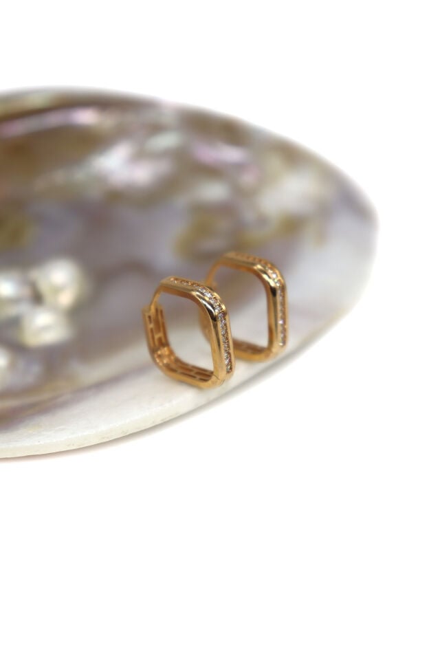 0.20 Ct Tasarım Pırlanta Küpe