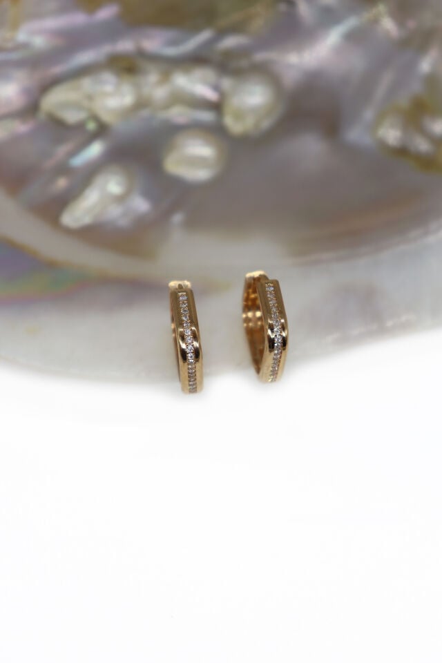 0.20 Ct Tasarım Pırlanta Küpe