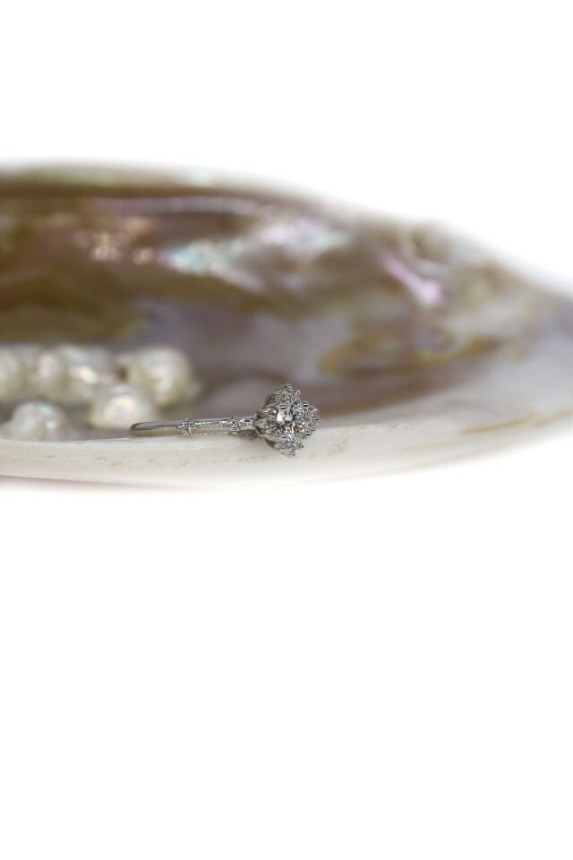 0.45 Ct Lotus Pırlanta Yüzük