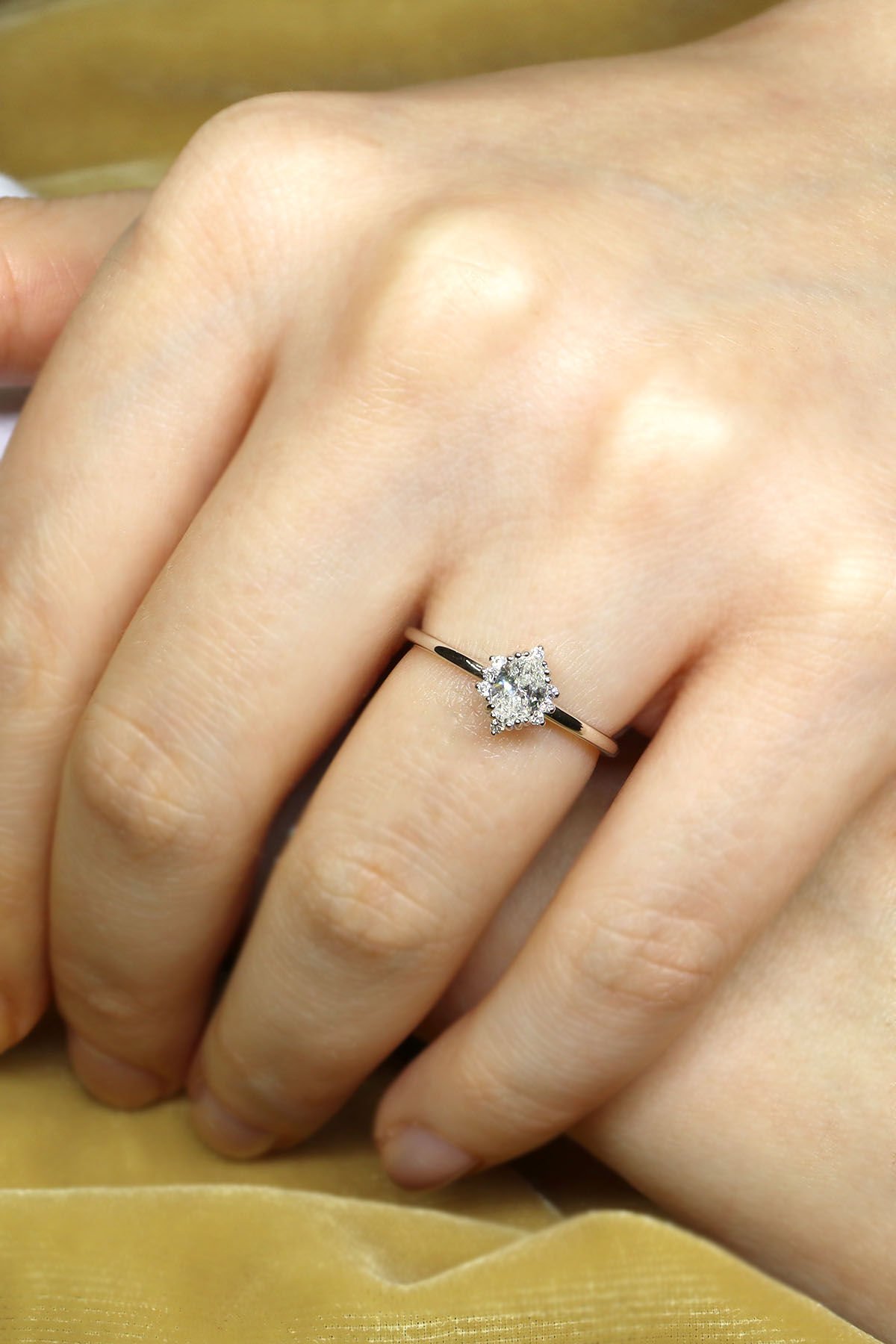 0.35 ct Vintage Diana Pırlanta Yüzük