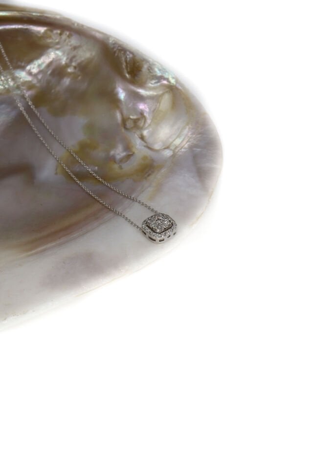 0.20 Ct Pırlanta Coronet Kolye
