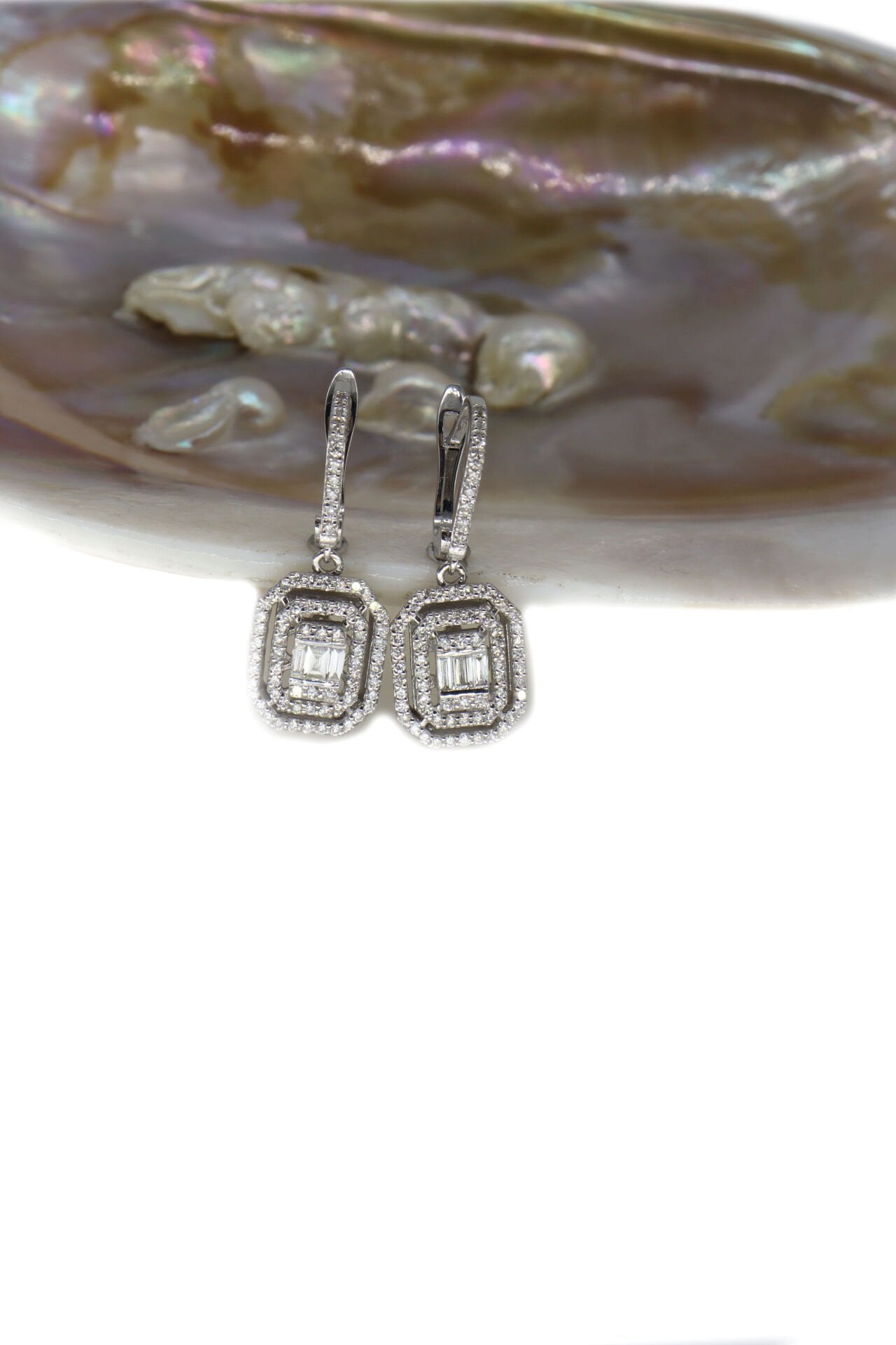 0.95 Ct Pırlanta Baget Küpe