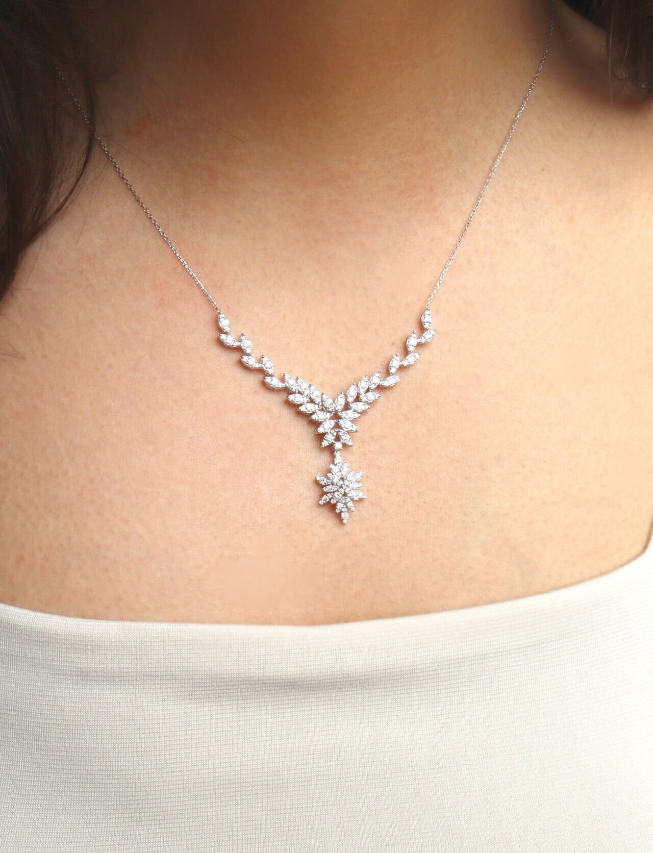 1.40 Ct Tasarım Pırlanta Çiçek Kolye