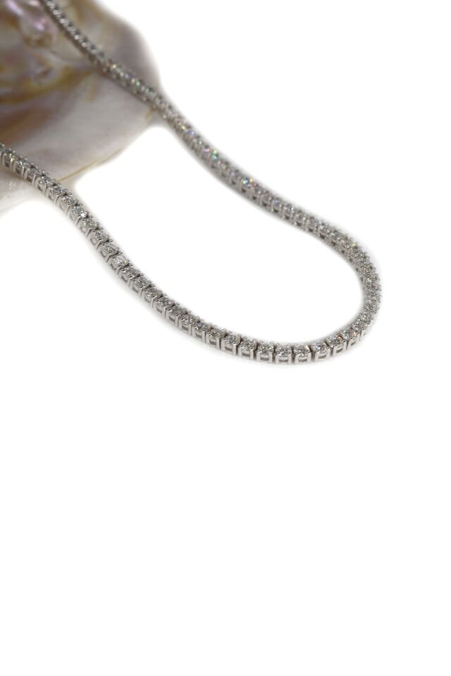 4.58 Ct Yarım Suyolu Pırlanta Kolye