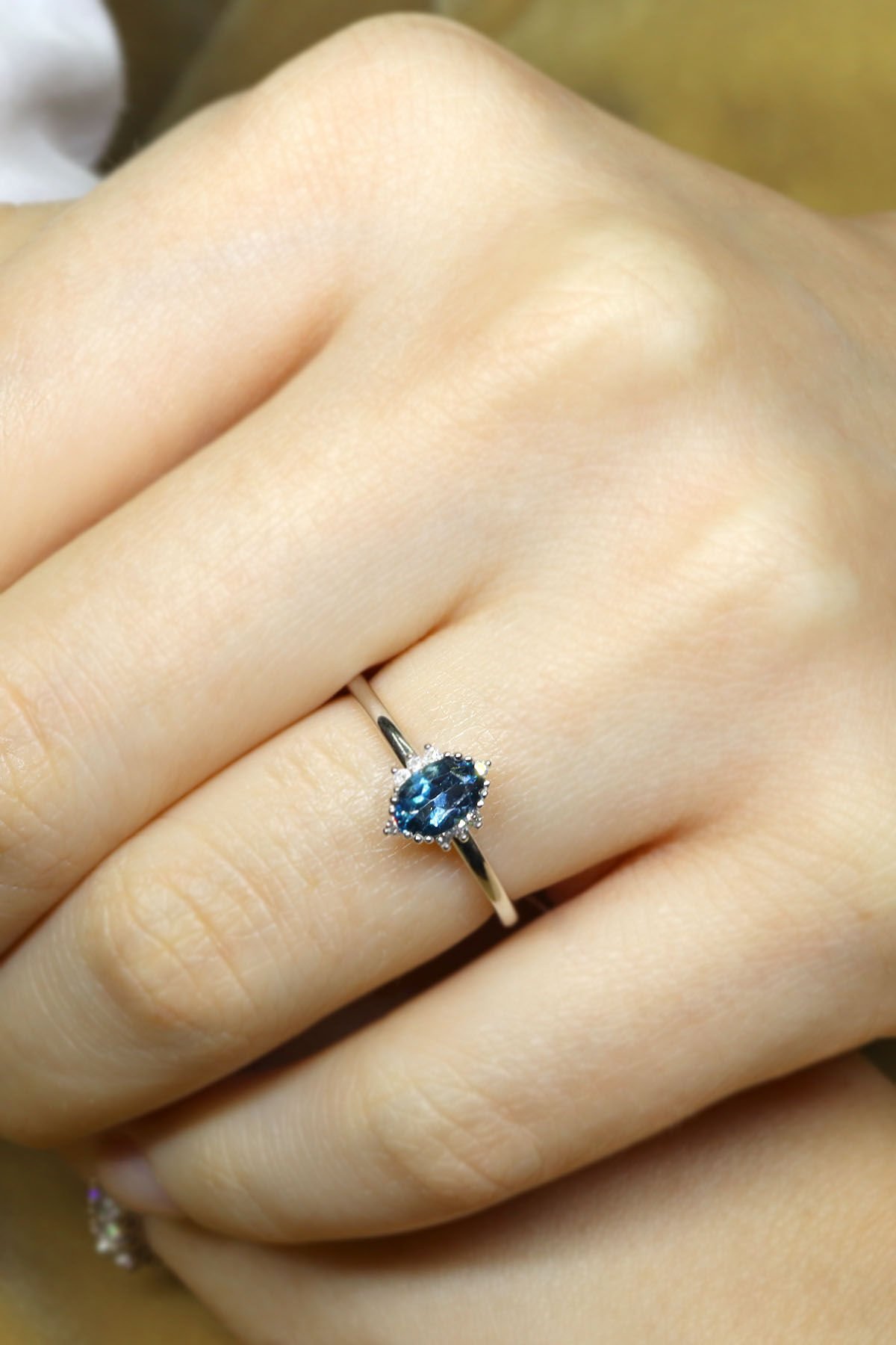 Diana London Blue & Pırlanta Yüzük