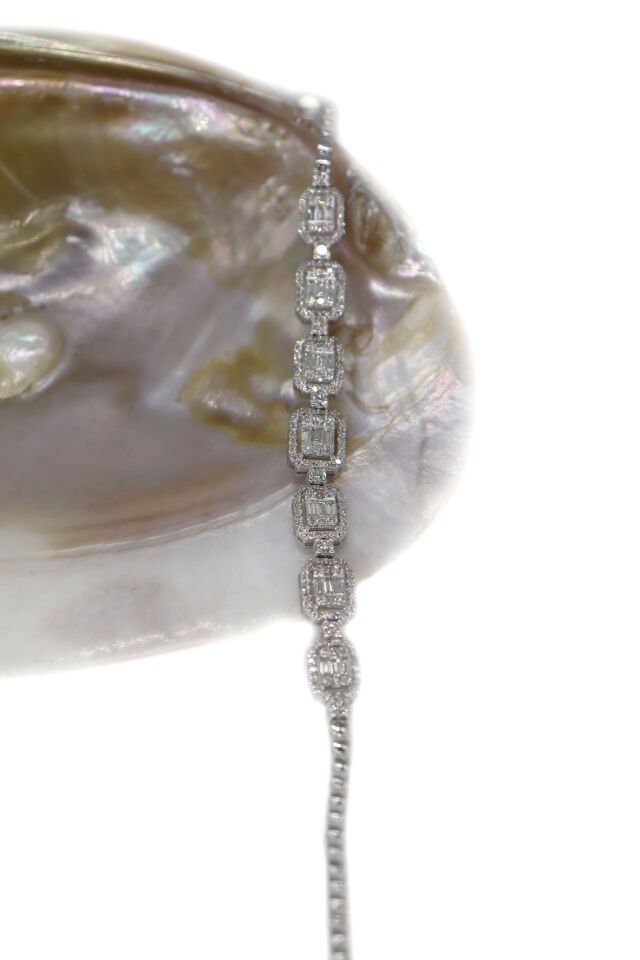 1.80 Ct Baget Pırlanta Bileklik