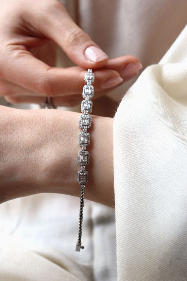 1.80 Ct Baget Pırlanta Bileklik