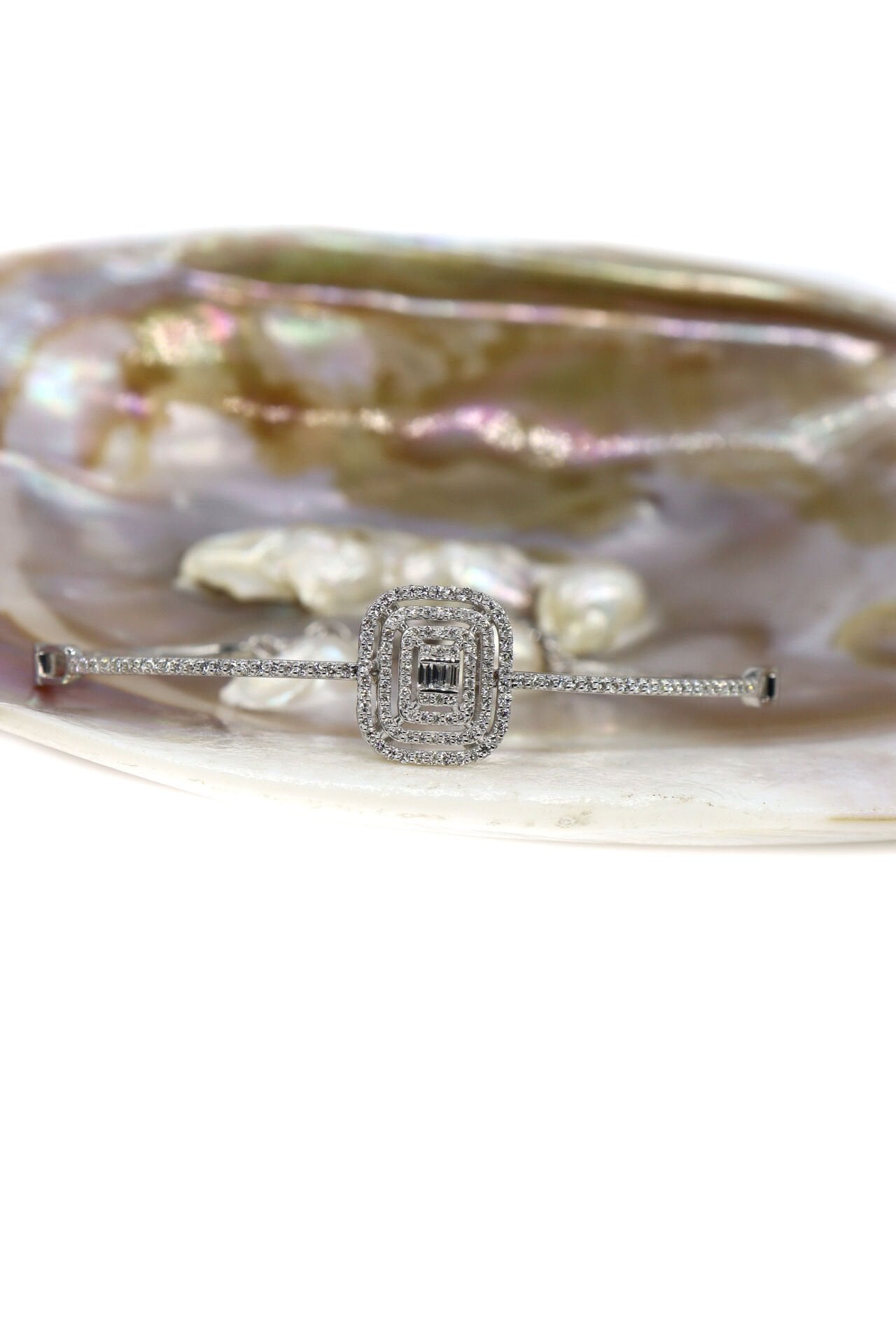 0.65 Ct Baget Pırlanta Kelepçe