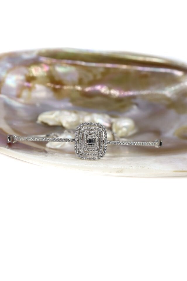 0.65 Ct Baget Pırlanta Kelepçe