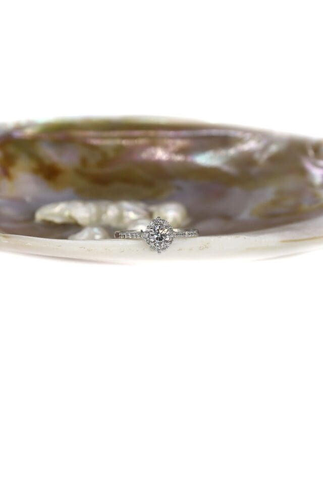 0.55 Ct Luna Pırlanta Yüzük
