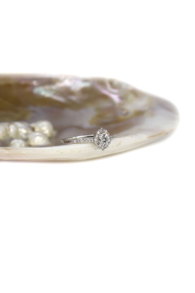 0.55 Ct Luna Pırlanta Yüzük