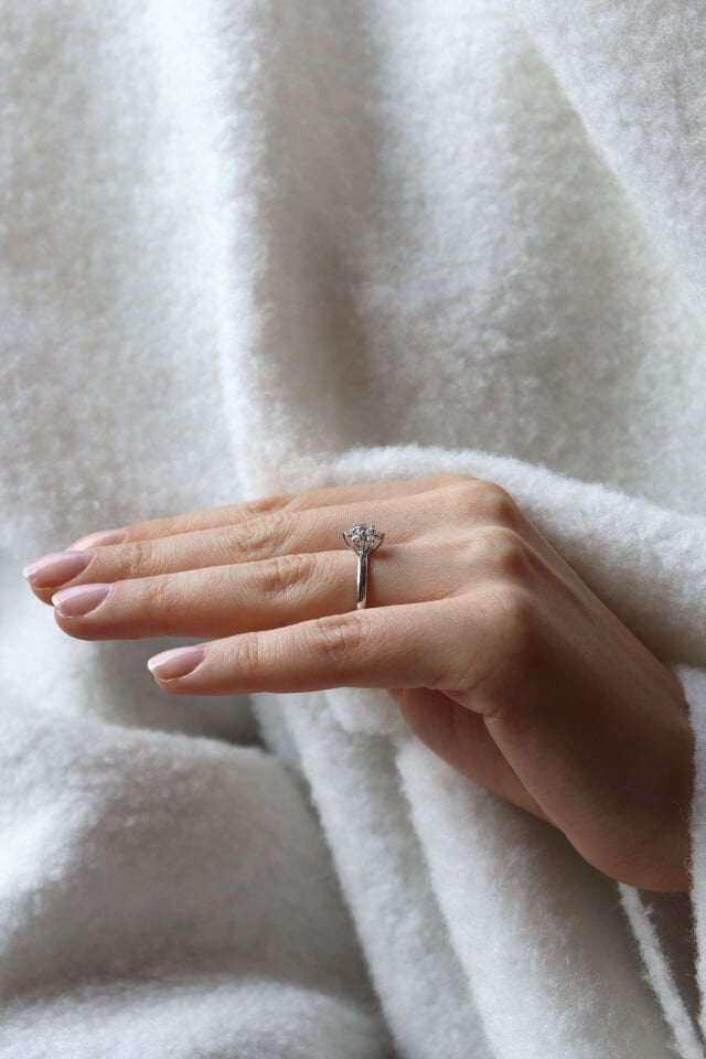 0.60 Ct Lotus Pırlanta Yüzük