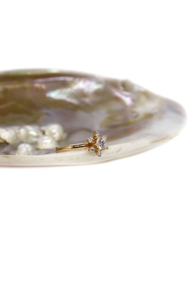 0.55 Ct Lotus Pırlanta Yüzük