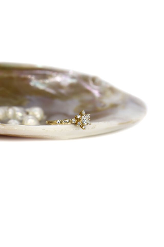 0.50 Ct Lotus Pırlanta Yüzük
