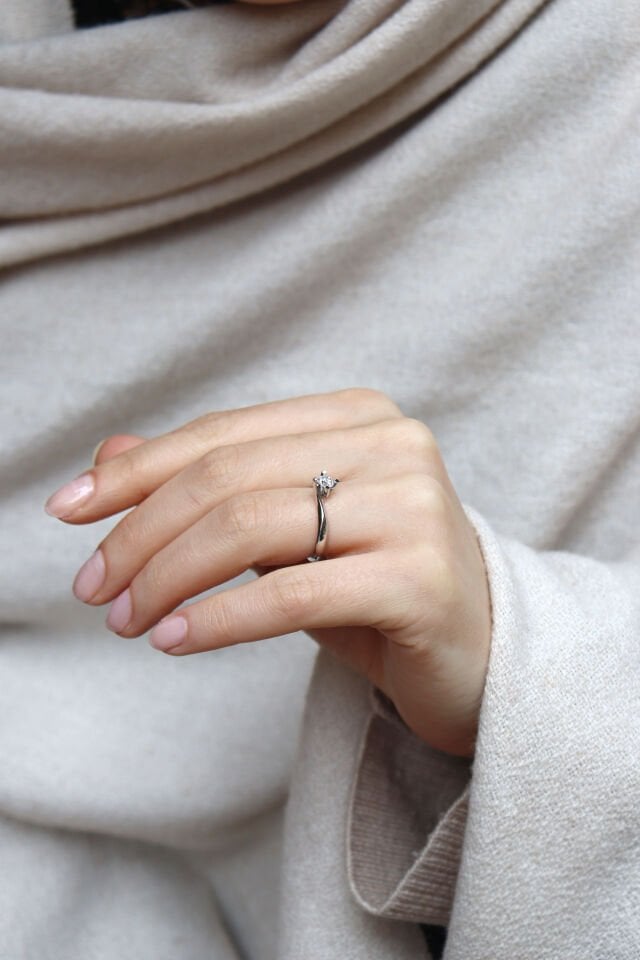 0.40 Ct Tektaş Pırlanta Yüzük