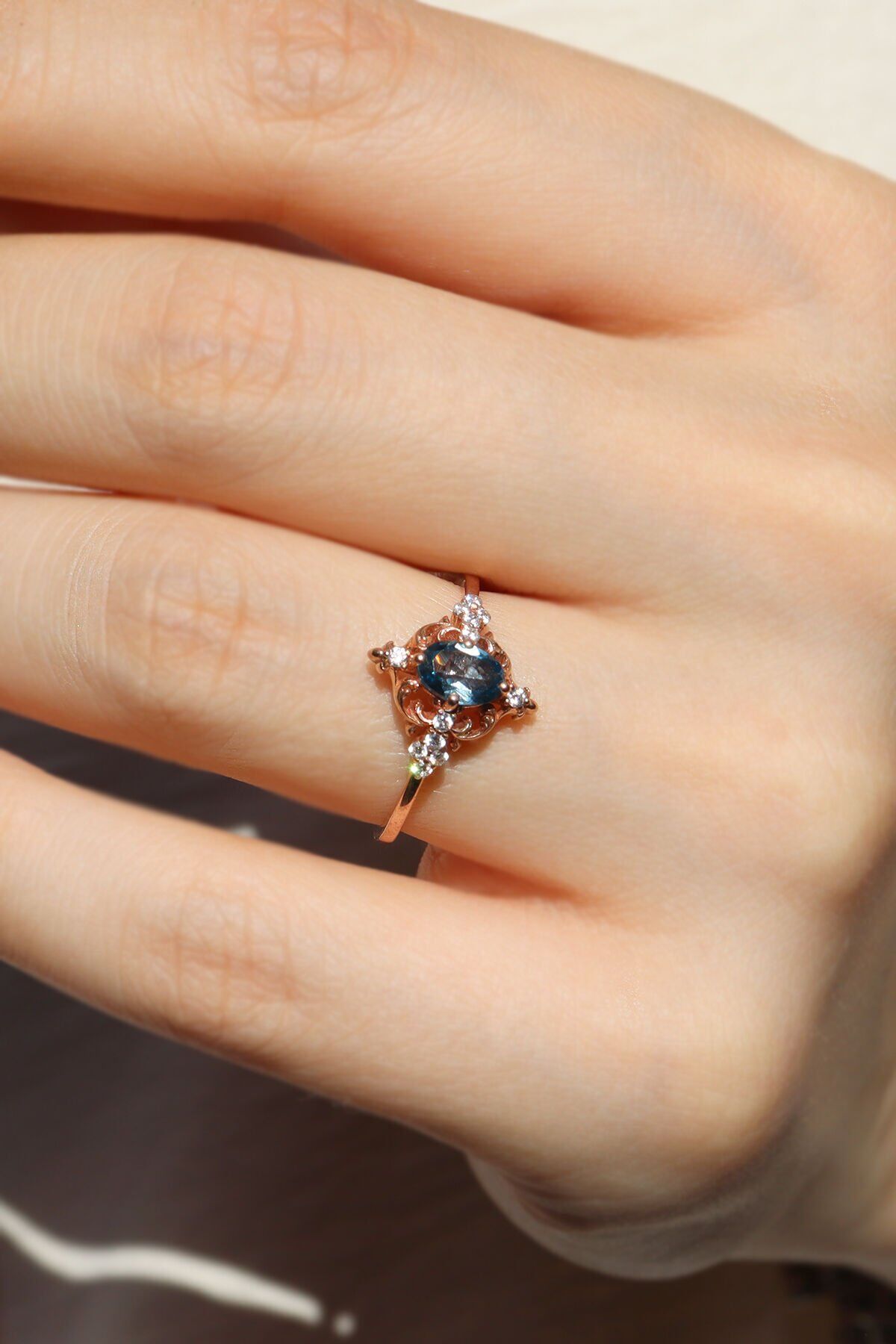 Vintage London Blue & Pırlanta Yüzük Rose Altın - 19