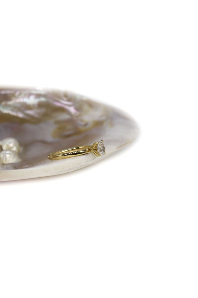 0.55 Ct Oval Tektaş Pırlanta Yüzük