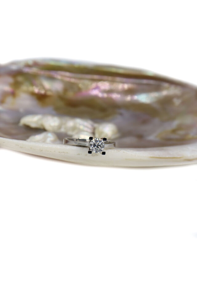 0.60 Ct Tektaş Pırlanta Yüzük